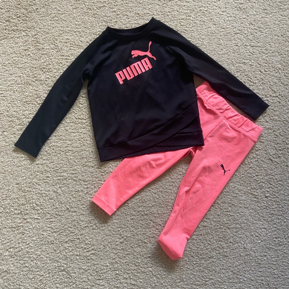 Toddler girls Puma 2 piece athletic set 24M